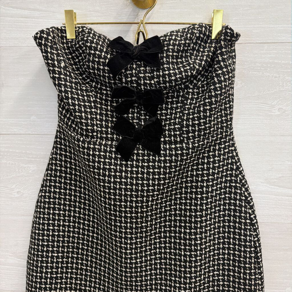 Storia Black/ White Tweed Strapless Bow Front Mini Dress Medium