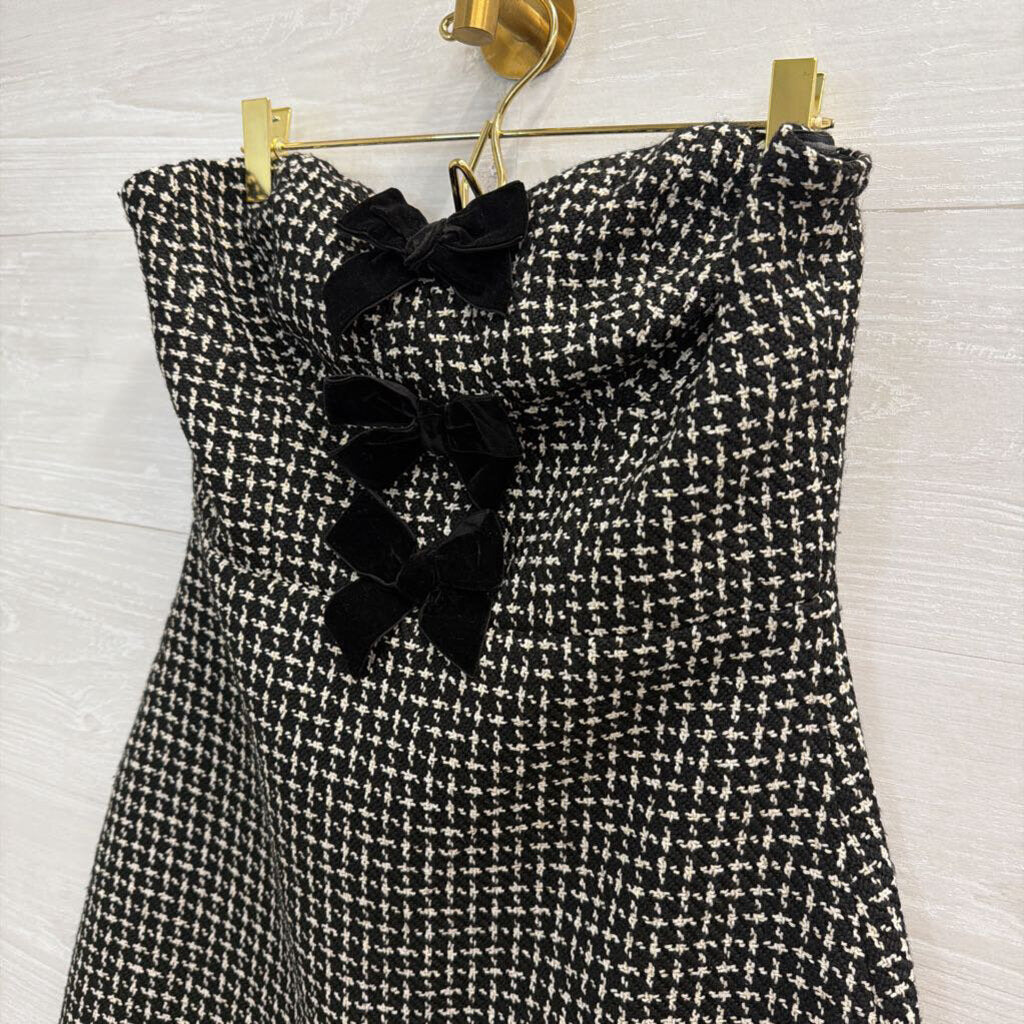 Storia Black/ White Tweed Strapless Bow Front Mini Dress Medium