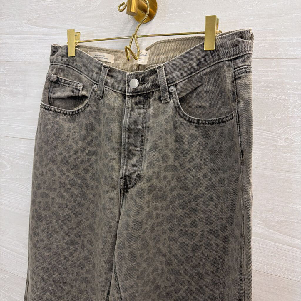 Grey Leopard Print Mis Rise 90s Baggy Jeans 8