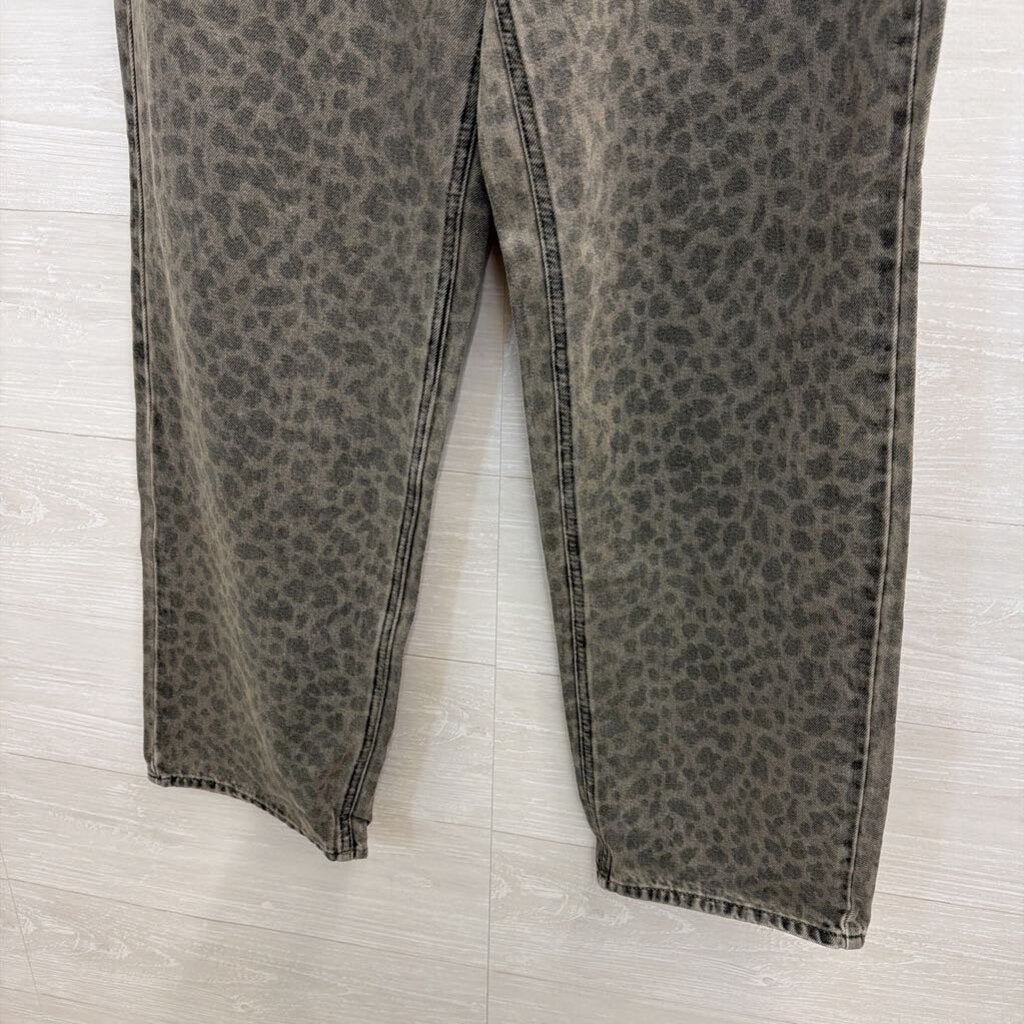 Grey Leopard Print Mis Rise 90s Baggy Jeans 8