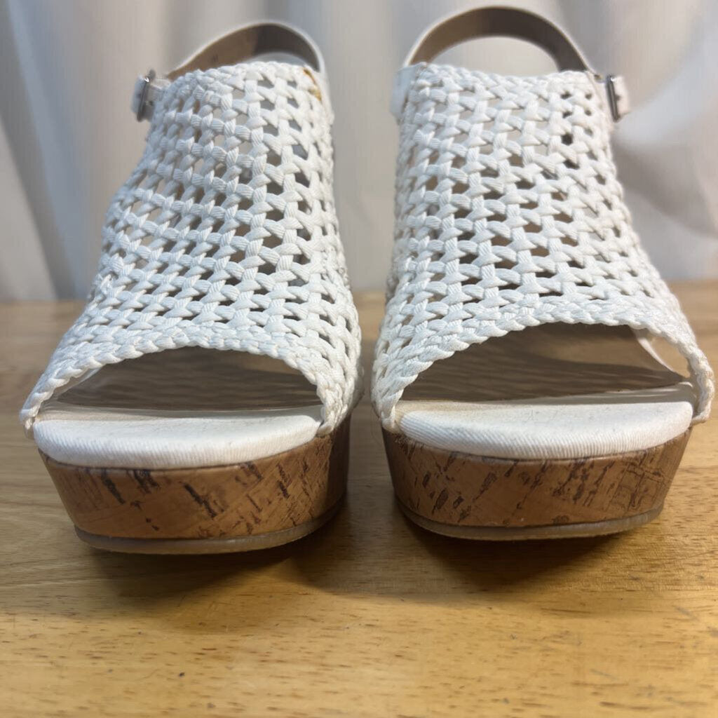 SO White Taffy White Wedge Sandals 10