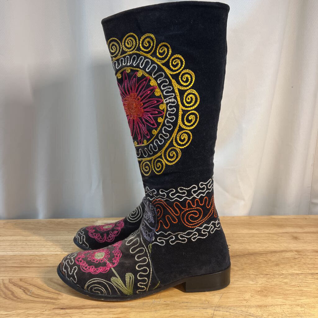 Home Art Gallery Black Velvet Multi Color Boho Embroidered Tall Boots 37