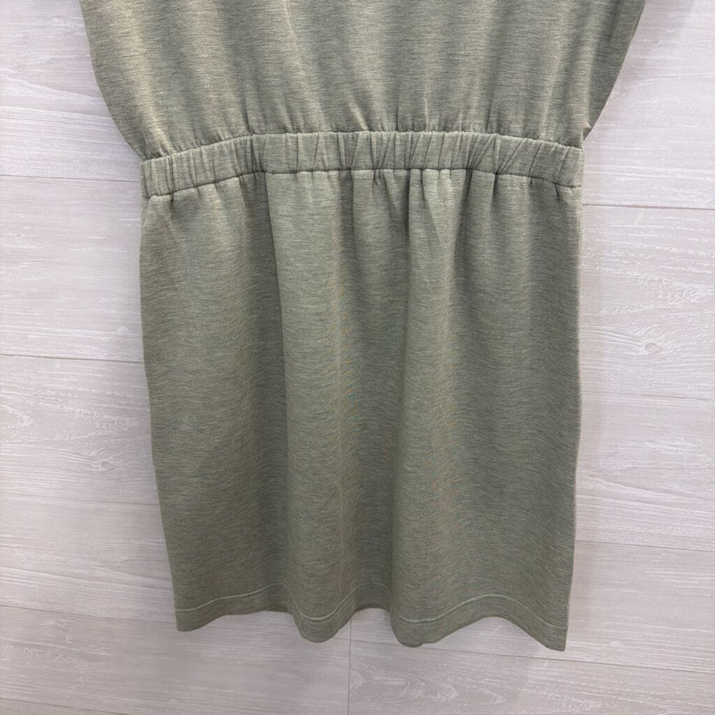 Lou and Grey Green Soft Short Sleeve Cinch Waist Dress Small
