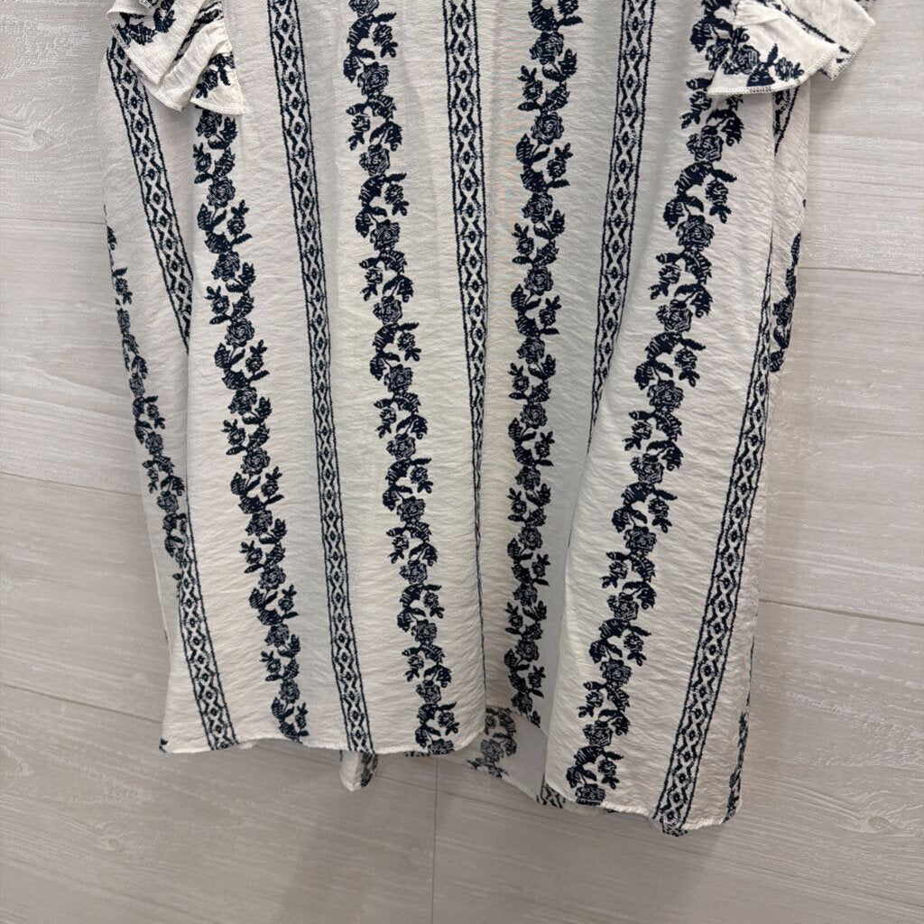 Fever White/ Navy Print Short Sleeve Top Medium Petite