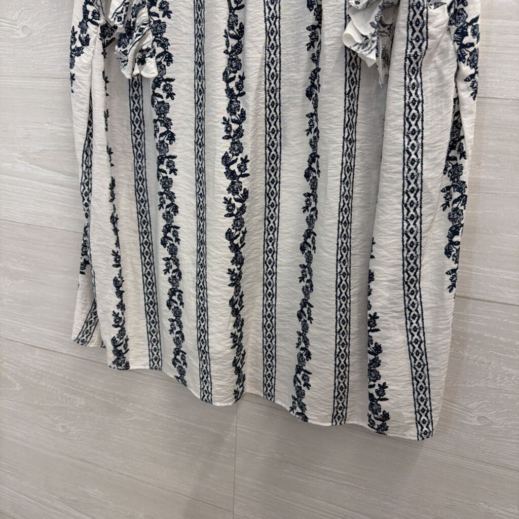 Fever White/ Navy Print Short Sleeve Top Medium Petite