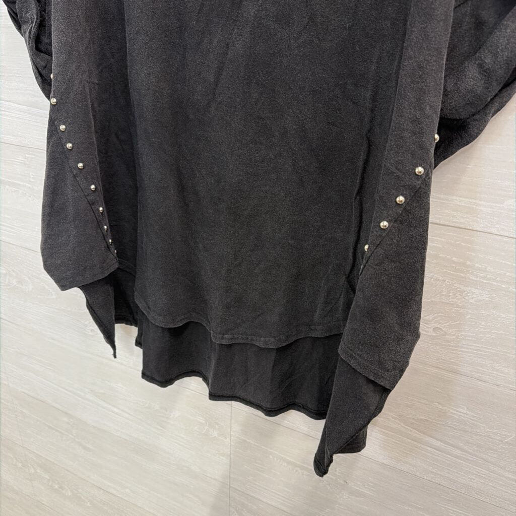 Blue B Grey/ Silver Studded Short Sleeve Boxy Top Medium