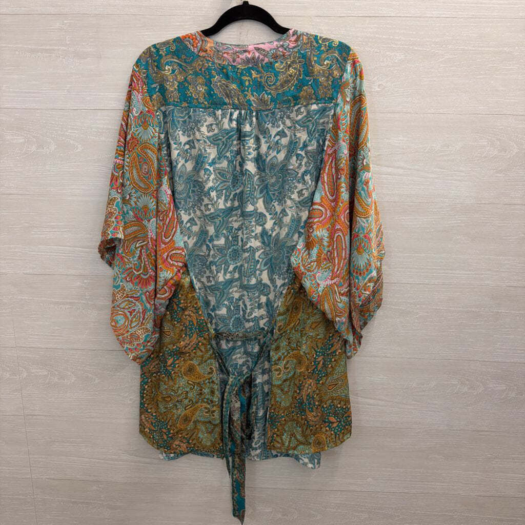 Bamboo Trading Compant Blue/ Multi Print Silky Kimono Top One Size