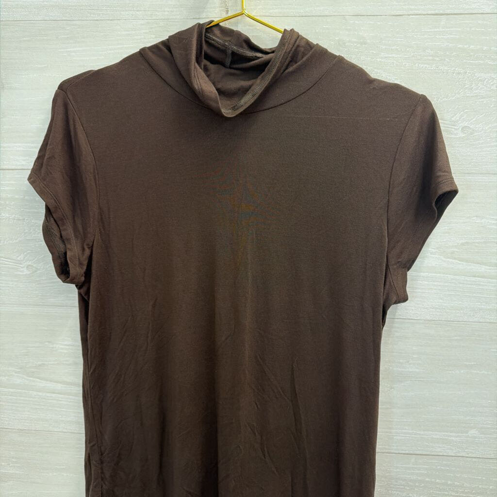 Cabi Brown Short Sleeve Mock Neck Top Medium