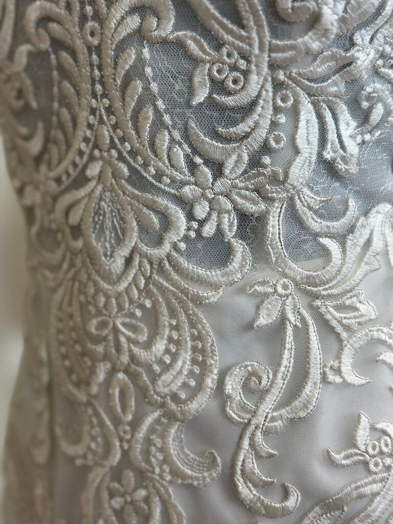Stella York Ivory Lace Bridal Gown 14