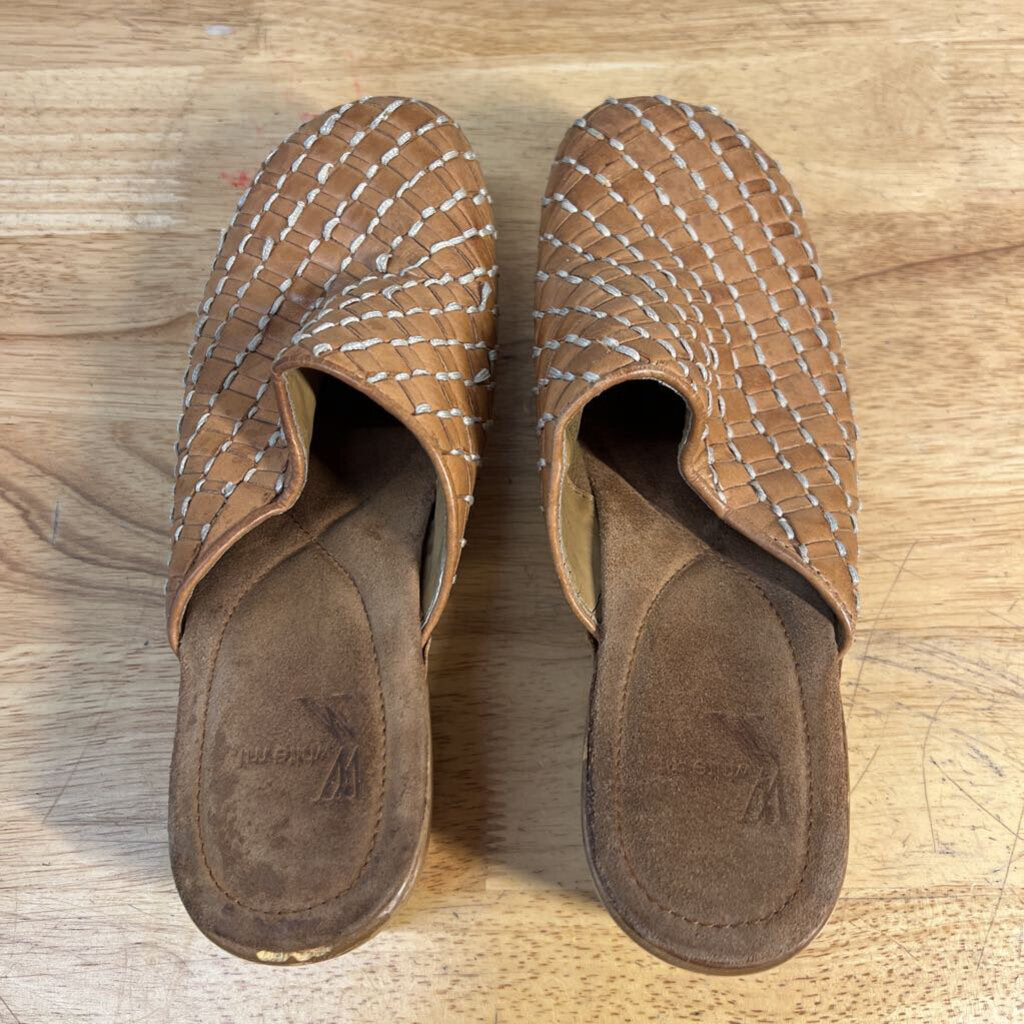 White Mt Brown Woven Leather Clogs 8