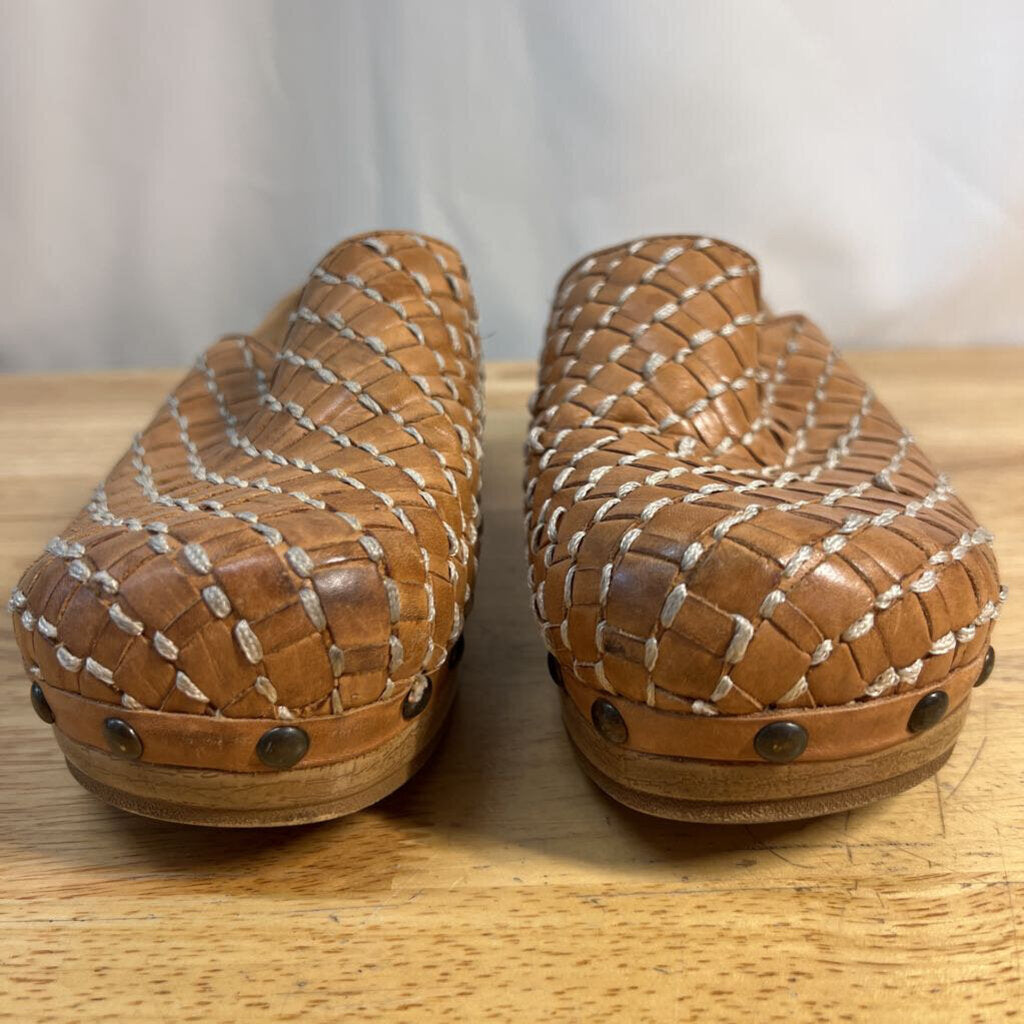 White Mt Brown Woven Leather Clogs 8