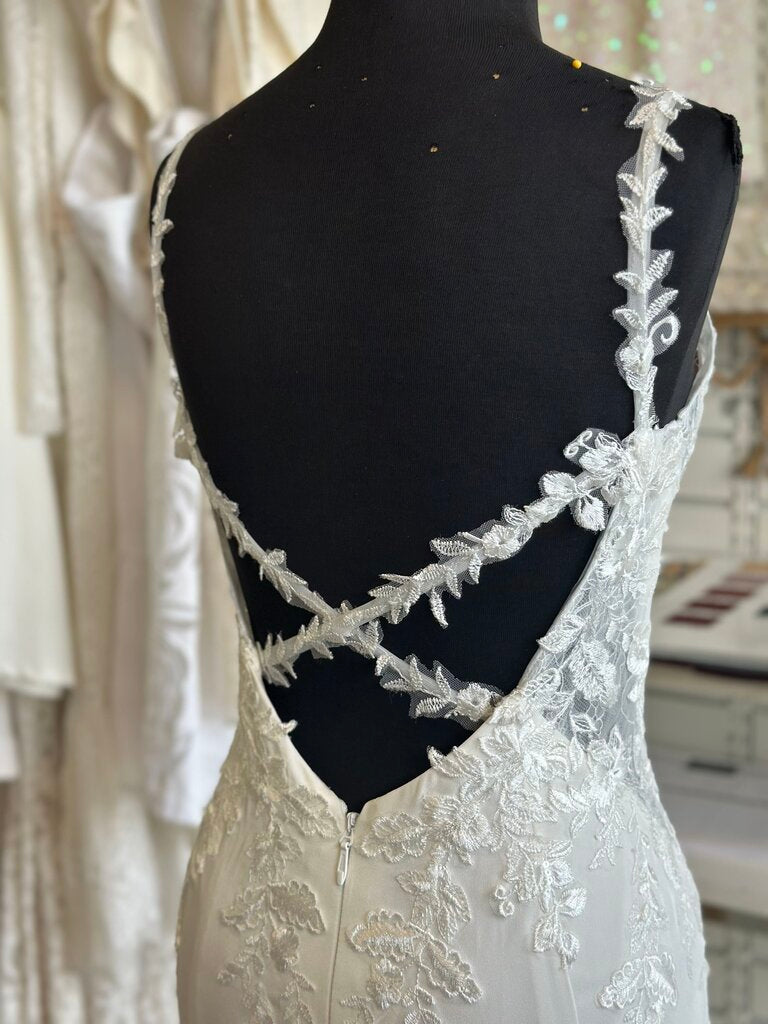 Azazie Ivory Lace Detail Bridal Gown 16
