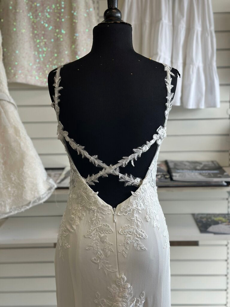 Azazie Ivory Lace Detail Bridal Gown 16