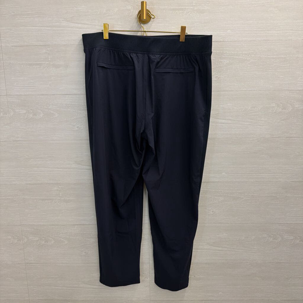 Athleta Navy Pull On Pants 16