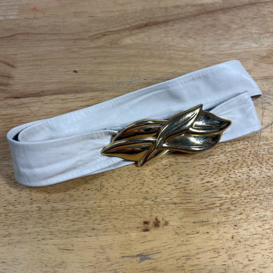 Vintage Cream Leather Gold Buckle Adjustable Belt Small/ Medium