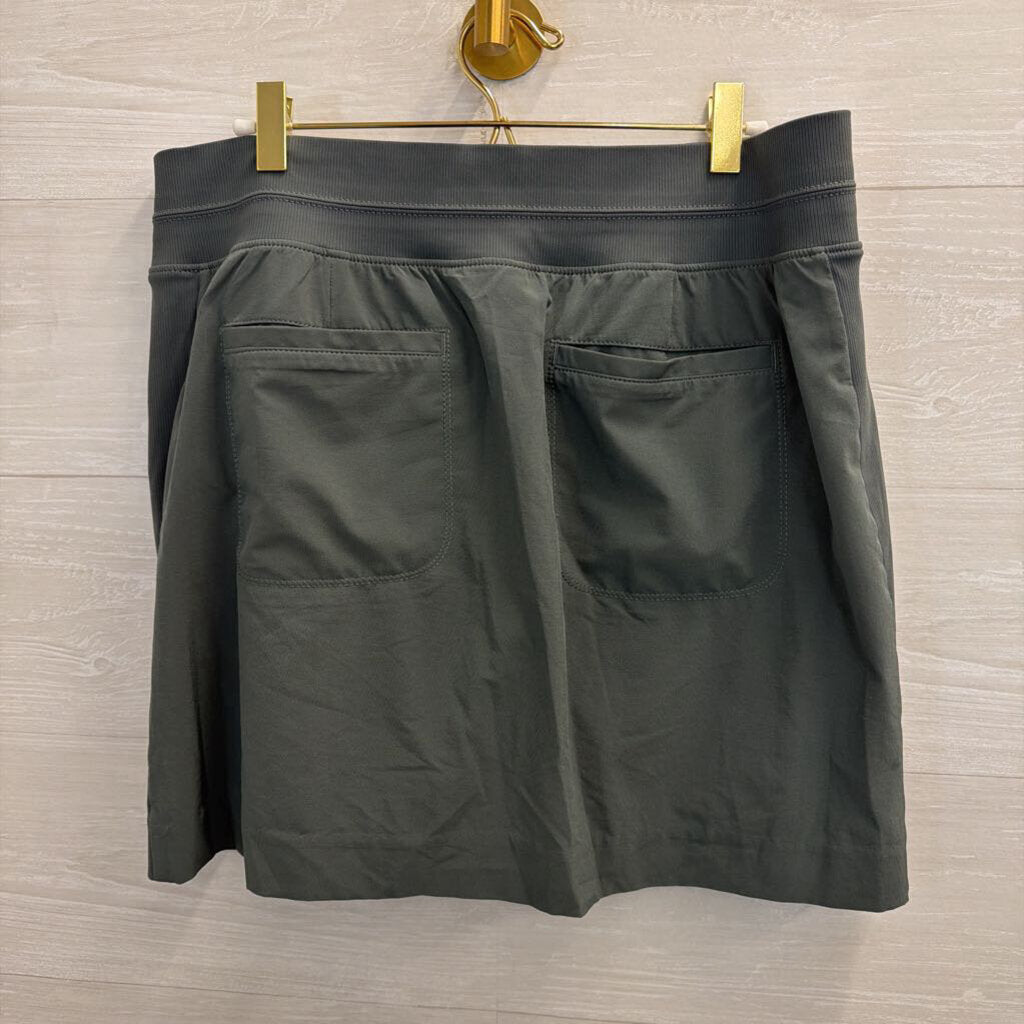 Athleta Grey Athletic Skort 14