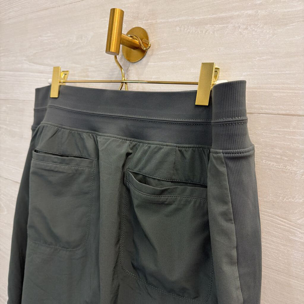 Athleta Grey Athletic Skort 14