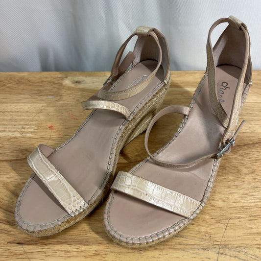 Charles David Beige Snakeskin Nola Wedge Sandal Heels 9