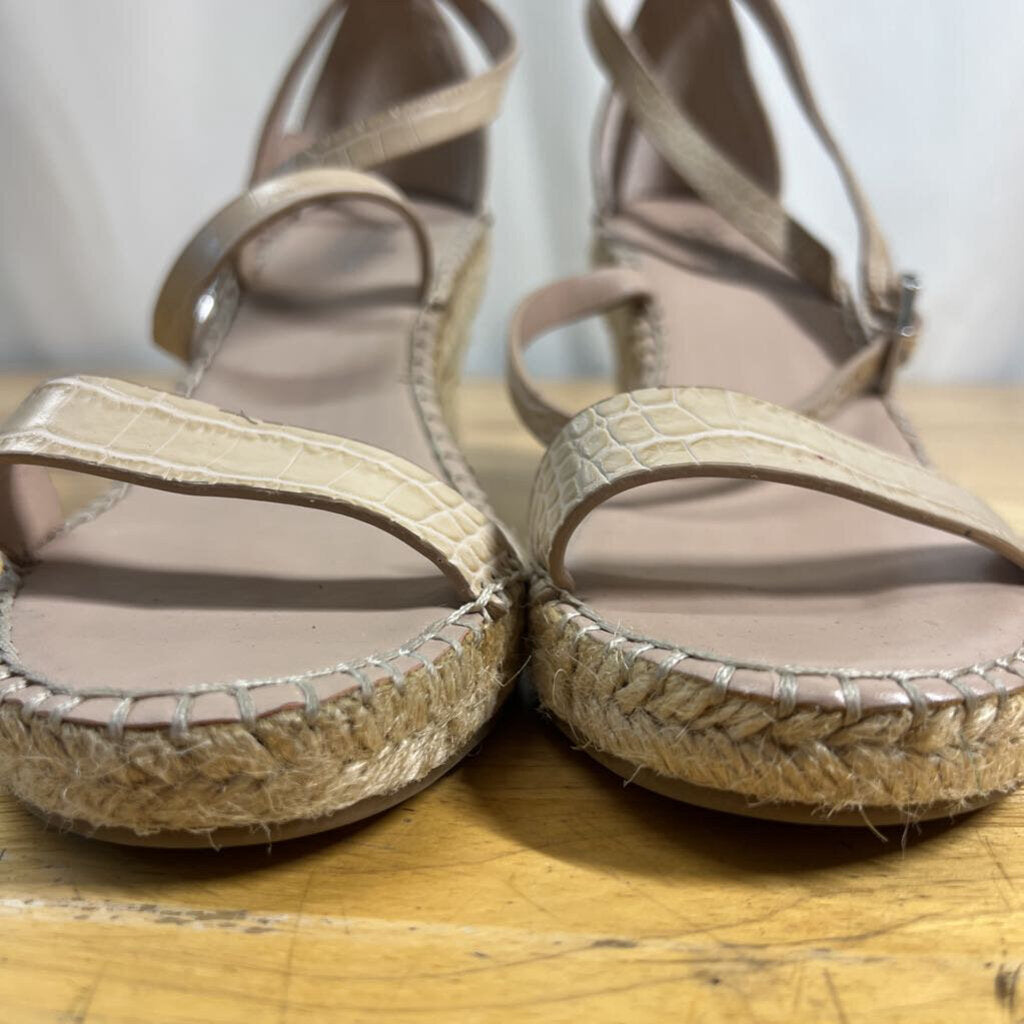 Charles David Beige Snakeskin Nola Wedge Sandal Heels 9