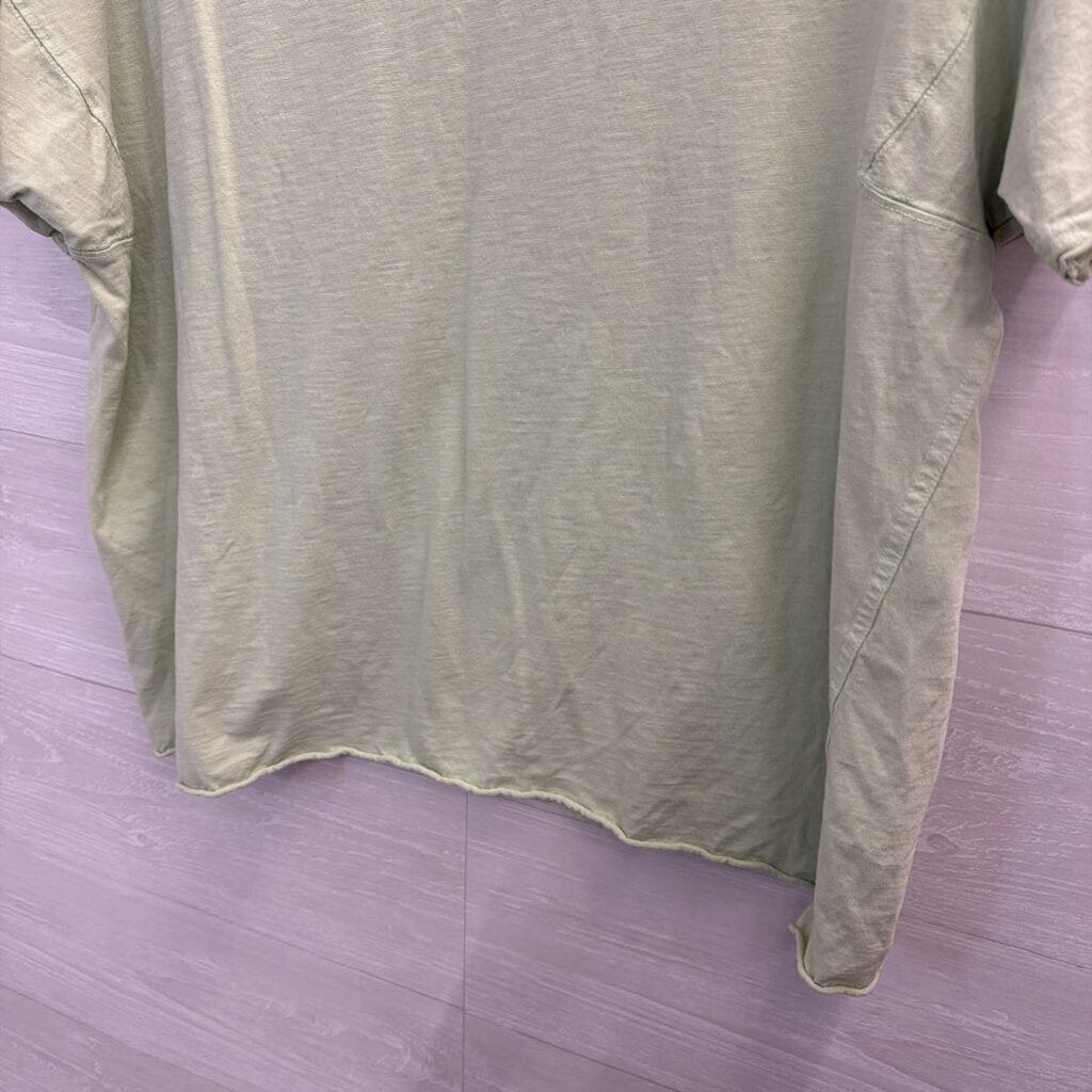 Aerie Green/ Multi Never a Bummer in the Summer Short Sleeve Graphic Tee Medium