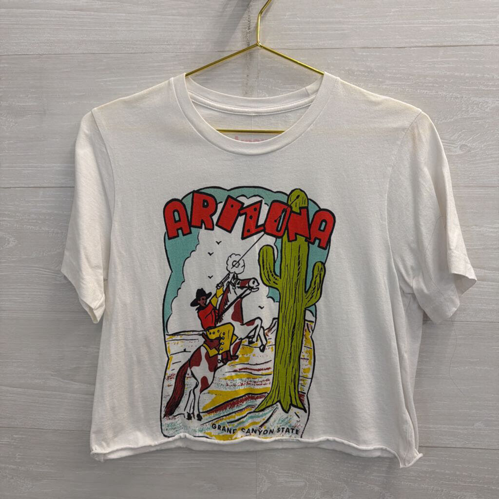 Kaeraz White/ Multi Cropped Arizona Short Sleeve Graphic Tee Medium