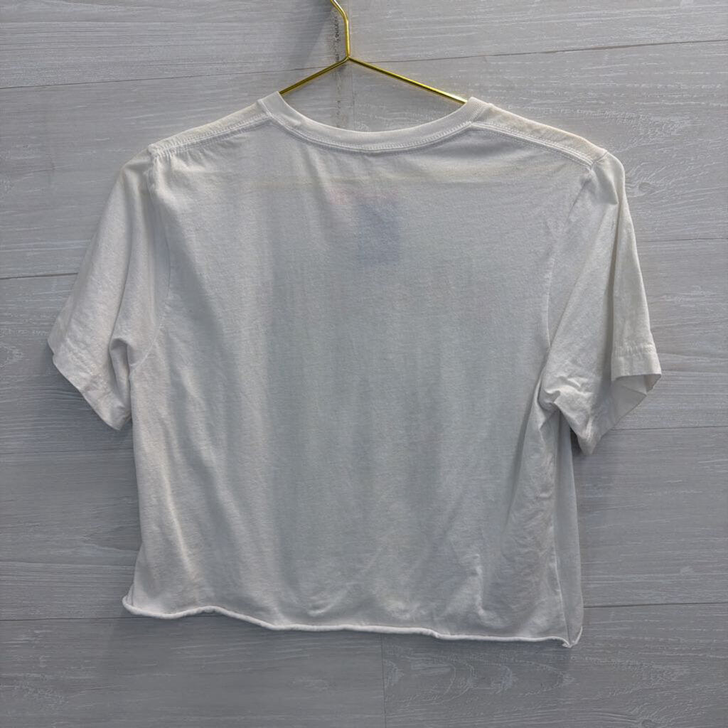 Kaeraz White/ Multi Cropped Arizona Short Sleeve Graphic Tee Medium