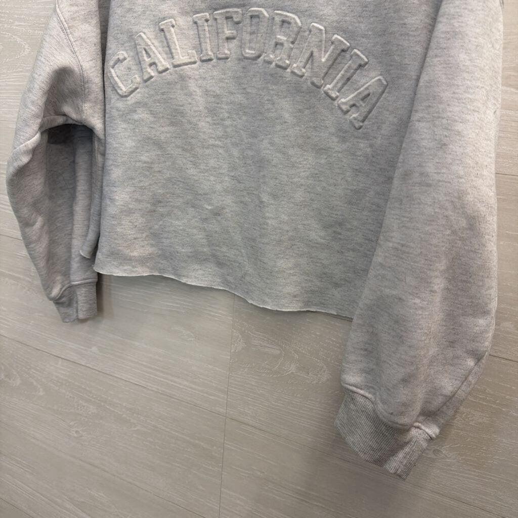 No Comment Grey Cropped California Crewneck Pullover Large