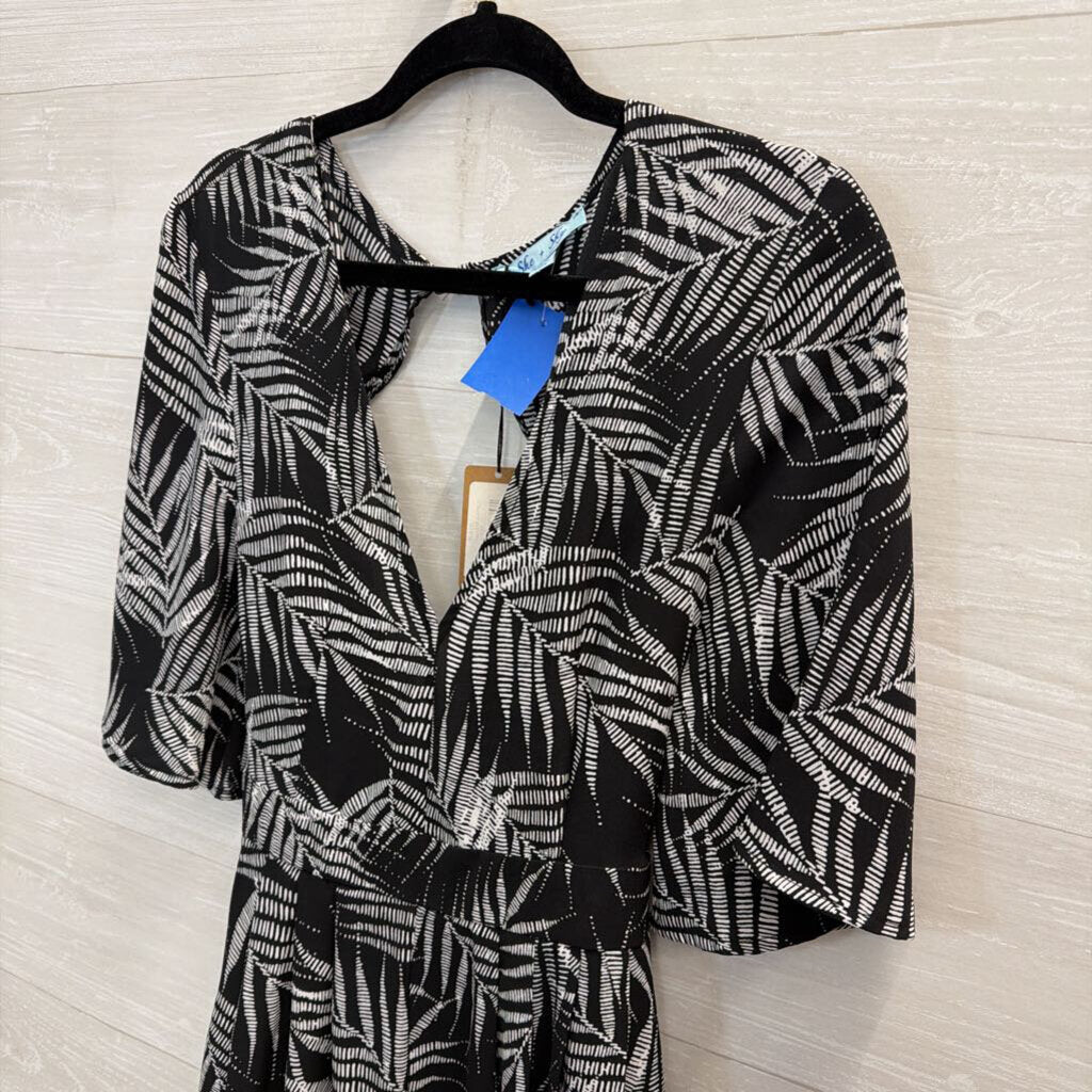 She and Sky Black/ White Print Short Sleeve Jumpsuit Large