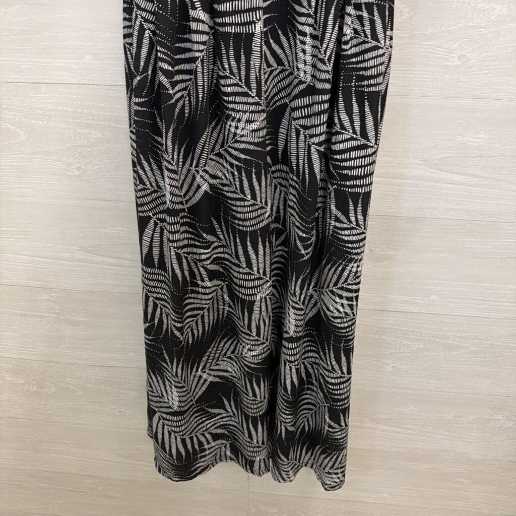 She and Sky Black/ White Print Short Sleeve Jumpsuit Large