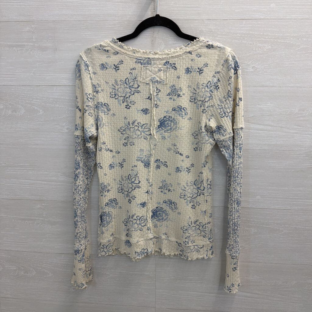 We The Free Cream/ Blue Floral Print Textured Long Sleeve Top Medium