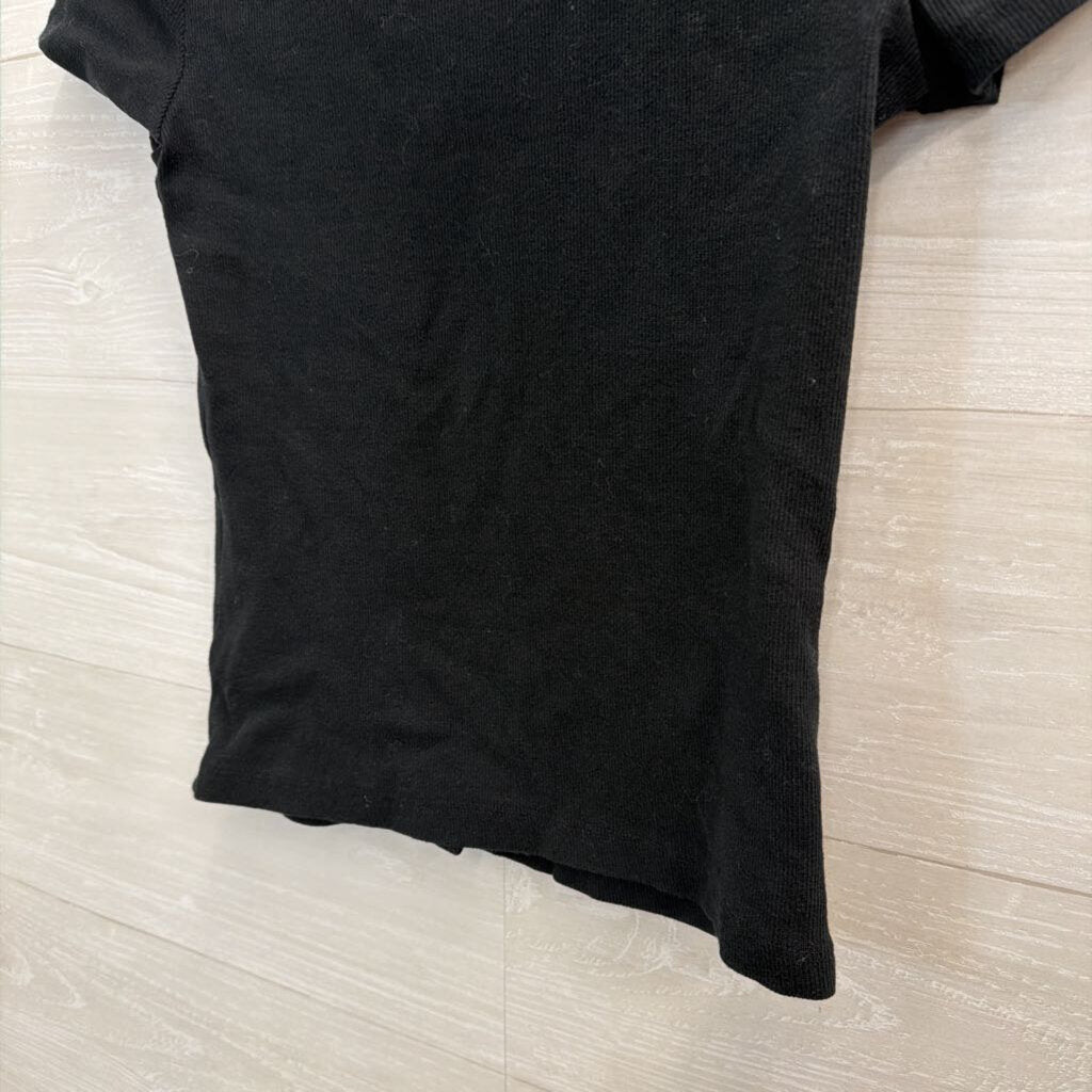 Black Short Sleeve Button Front Top Medium