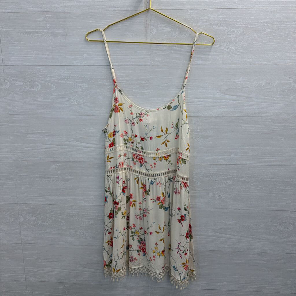 Love Tree White/ Multi Floral Print Mini Dress Medium