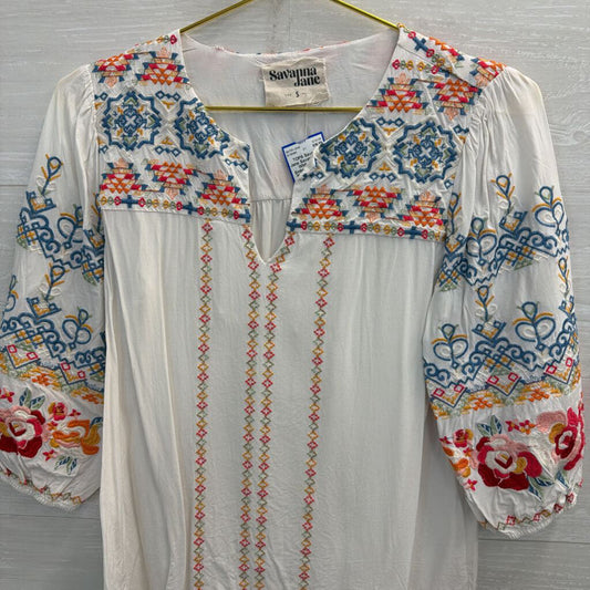 Savanna Jane White/ Multi Embroidered Puff Sleeve Top Small