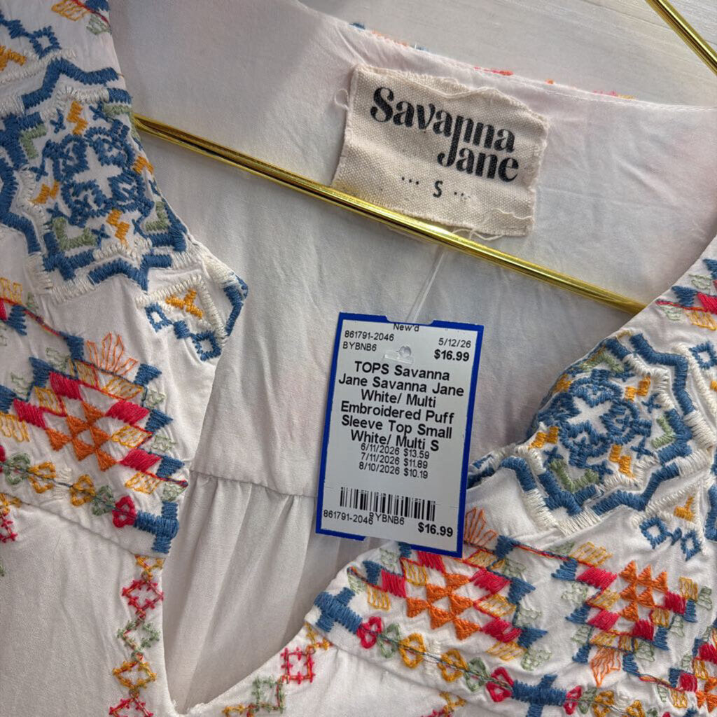 Savanna Jane White/ Multi Embroidered Puff Sleeve Top Small