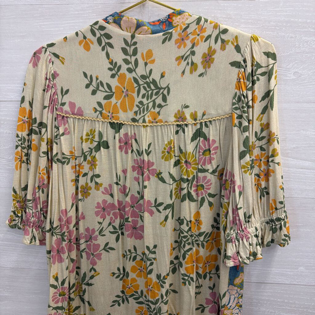 Blank London Cream/ Multi Floral Print Puff Sleeve Top Medium