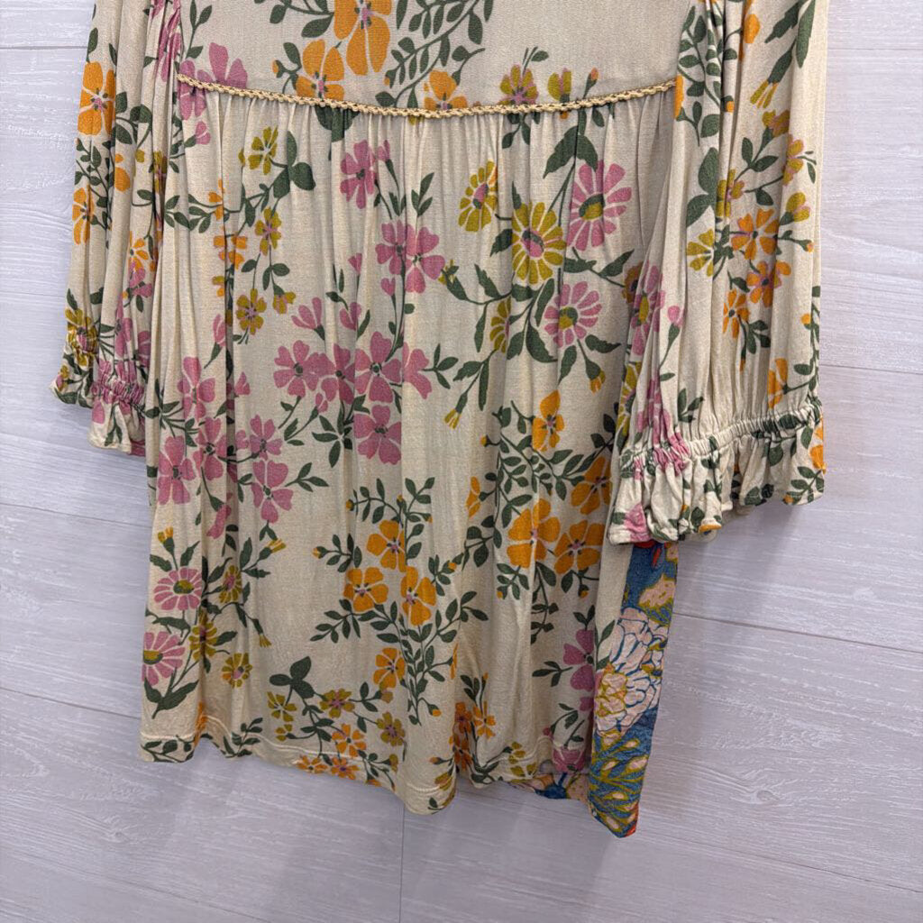 Blank London Cream/ Multi Floral Print Puff Sleeve Top Medium