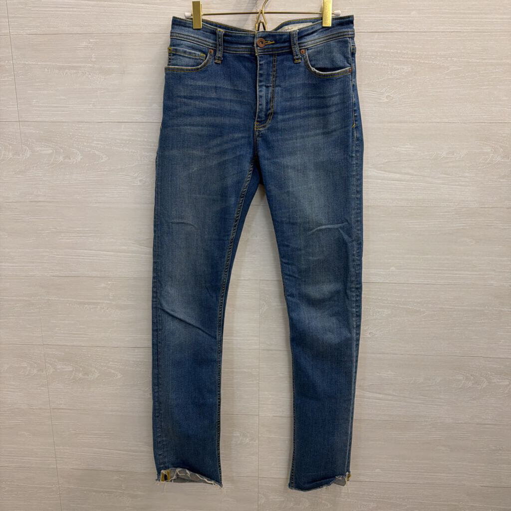 Pilcro Medium Wash Slim Straight Jeans 27