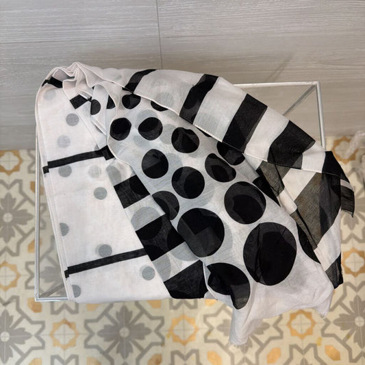 Talbots White/ Black Print Scarf
