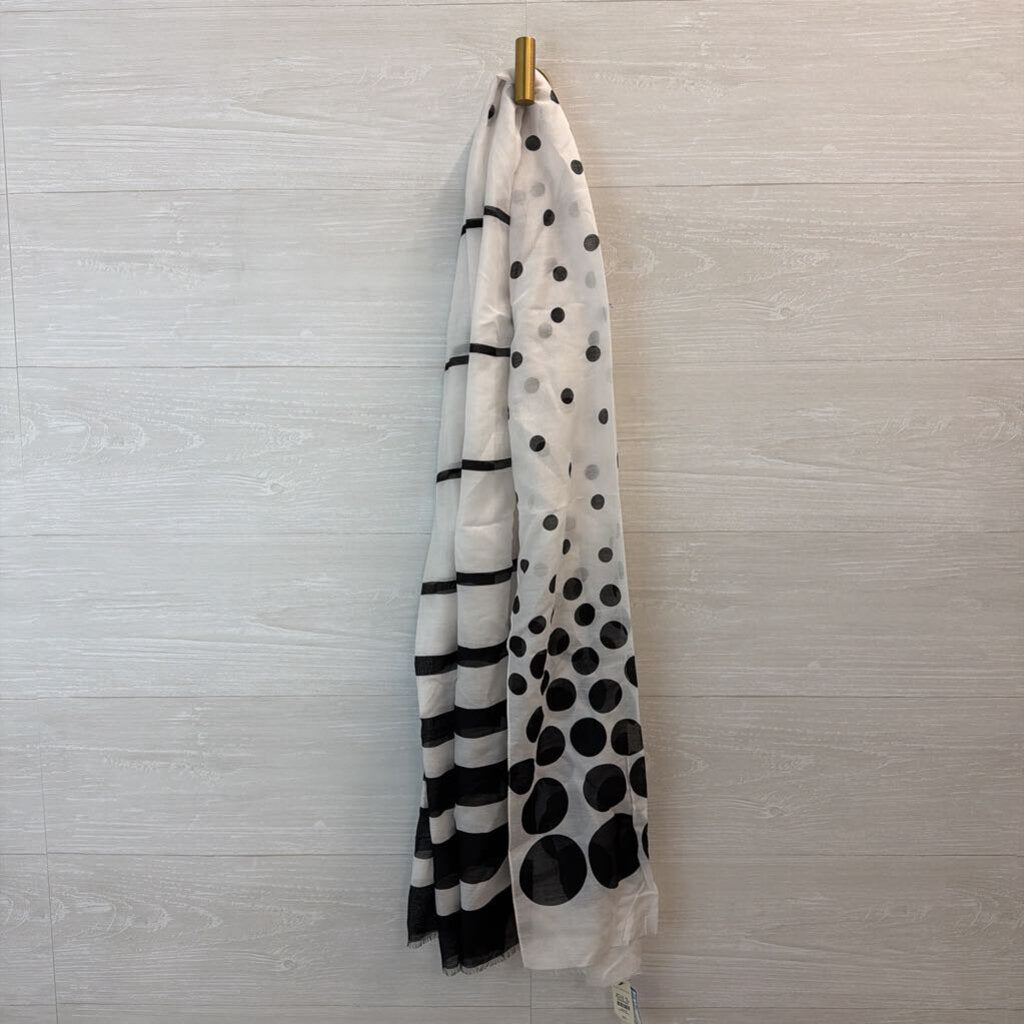 Talbots White/ Black Print Scarf