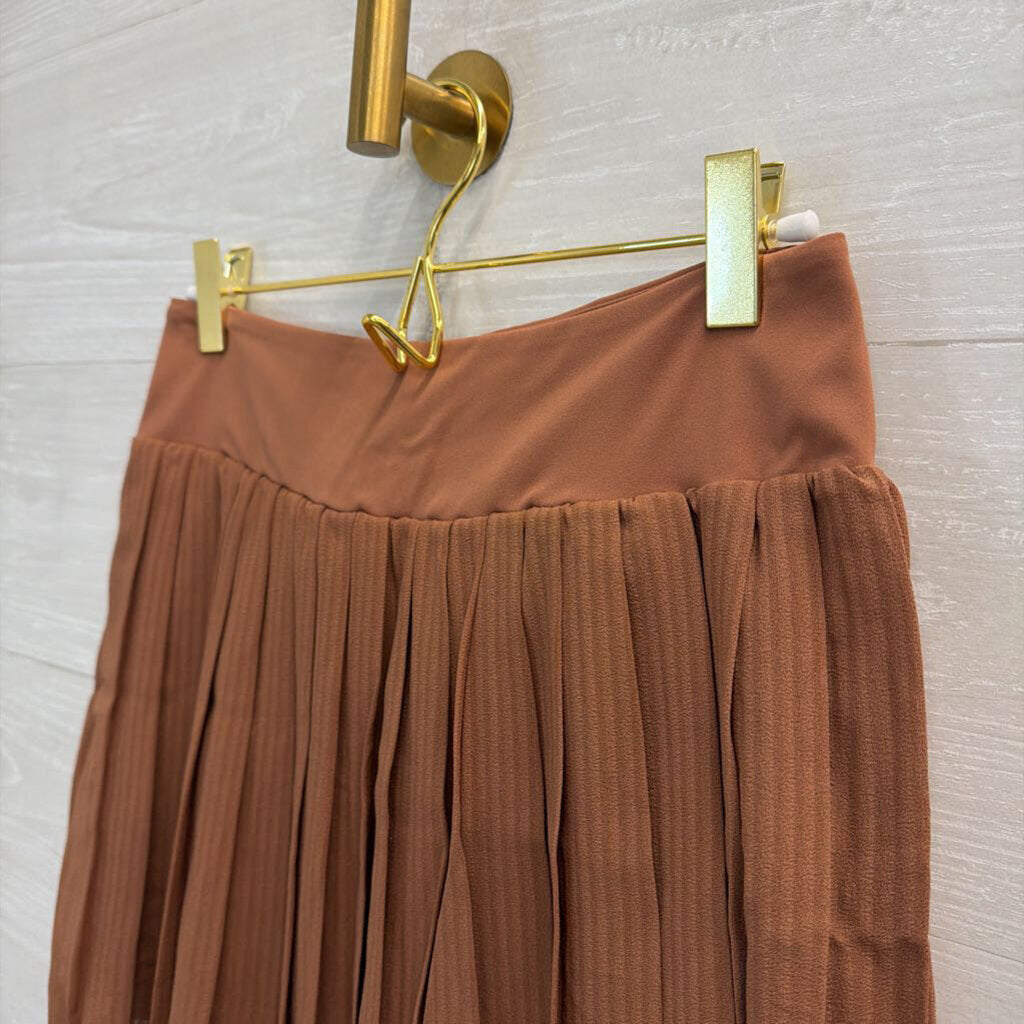Berlook Brown Pleated Athletic Skort Medium