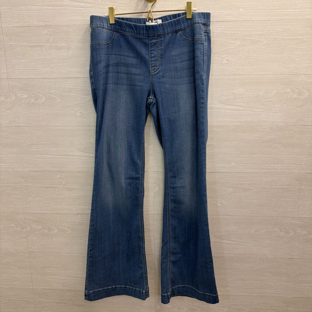 Cello Medium Wash Stretchy Pull On Flare Leg Jeans Extra Large