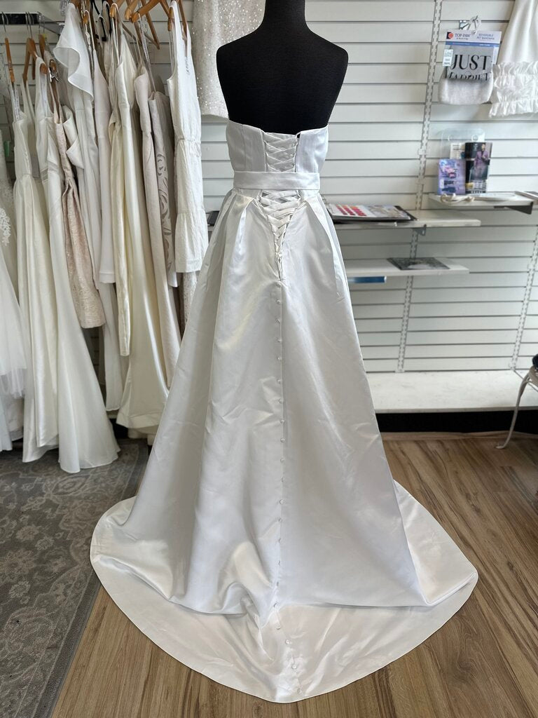 Ivory Satin Strapless Lace Up Back Bridal Gown Medium