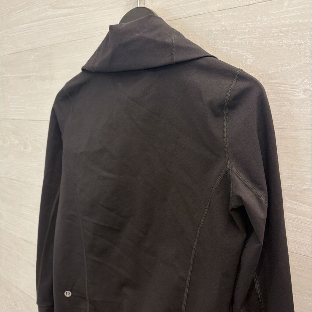 Lululemon Black Long Sleeve Zip Up Jacket 8