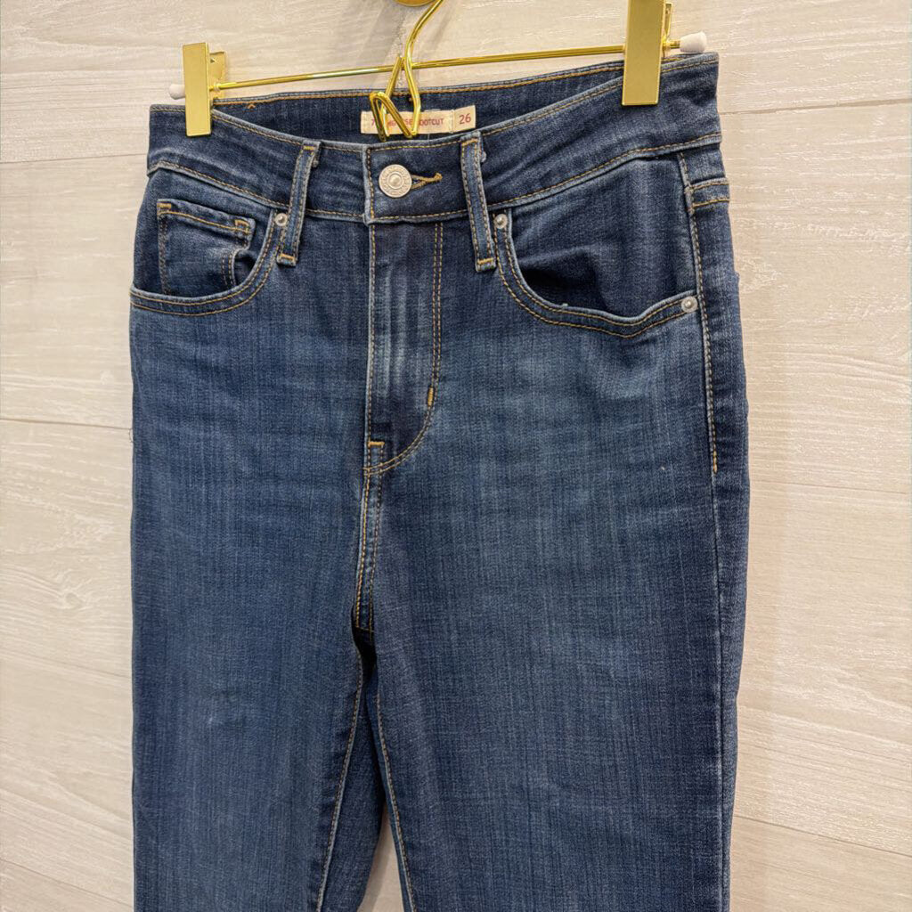 Levi Dark Wash 725 High Rise Bootcut Jeans 26