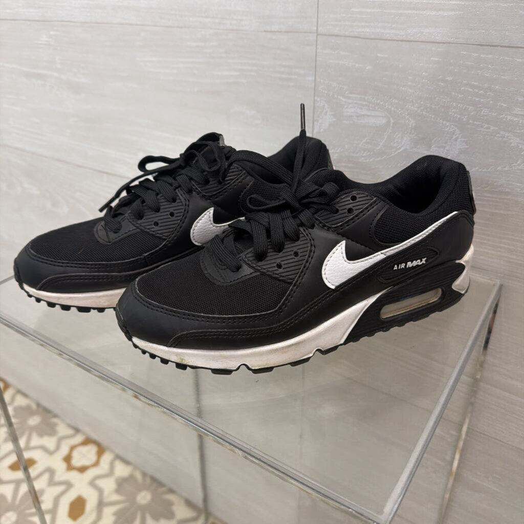 Nike Black/ White Air Max 90 Sneakers 8