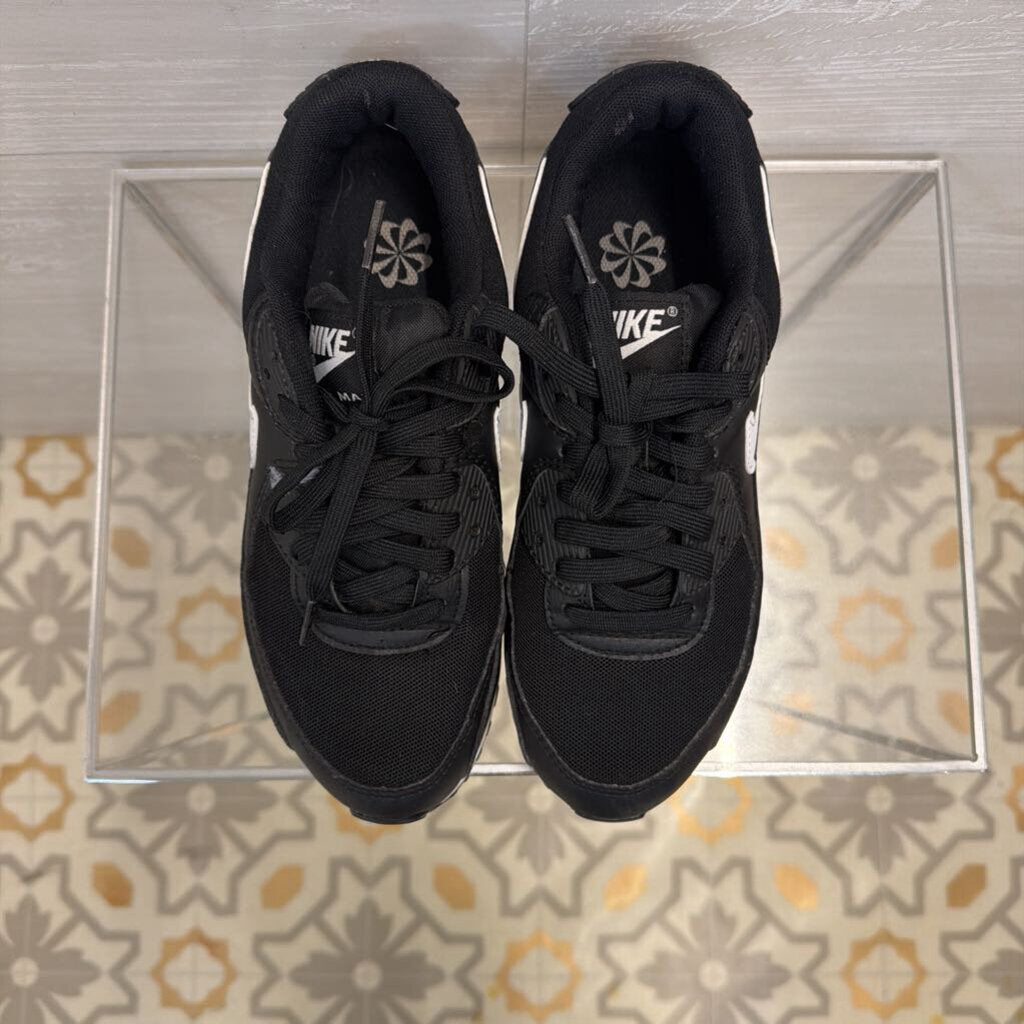Nike Black/ White Air Max 90 Sneakers 8