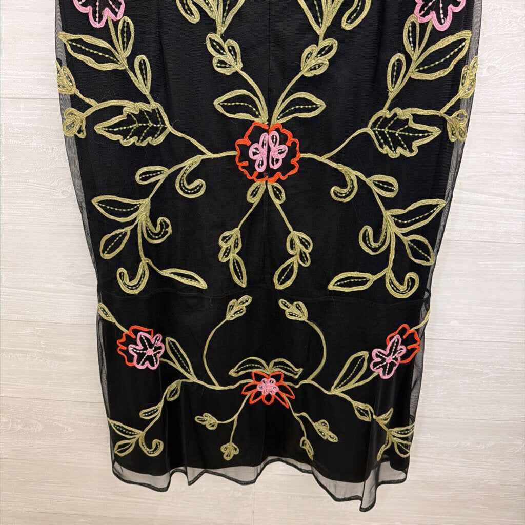 Marina Black/ Multi Embroidered Print Sleeveless Maxi Dress Extra Large