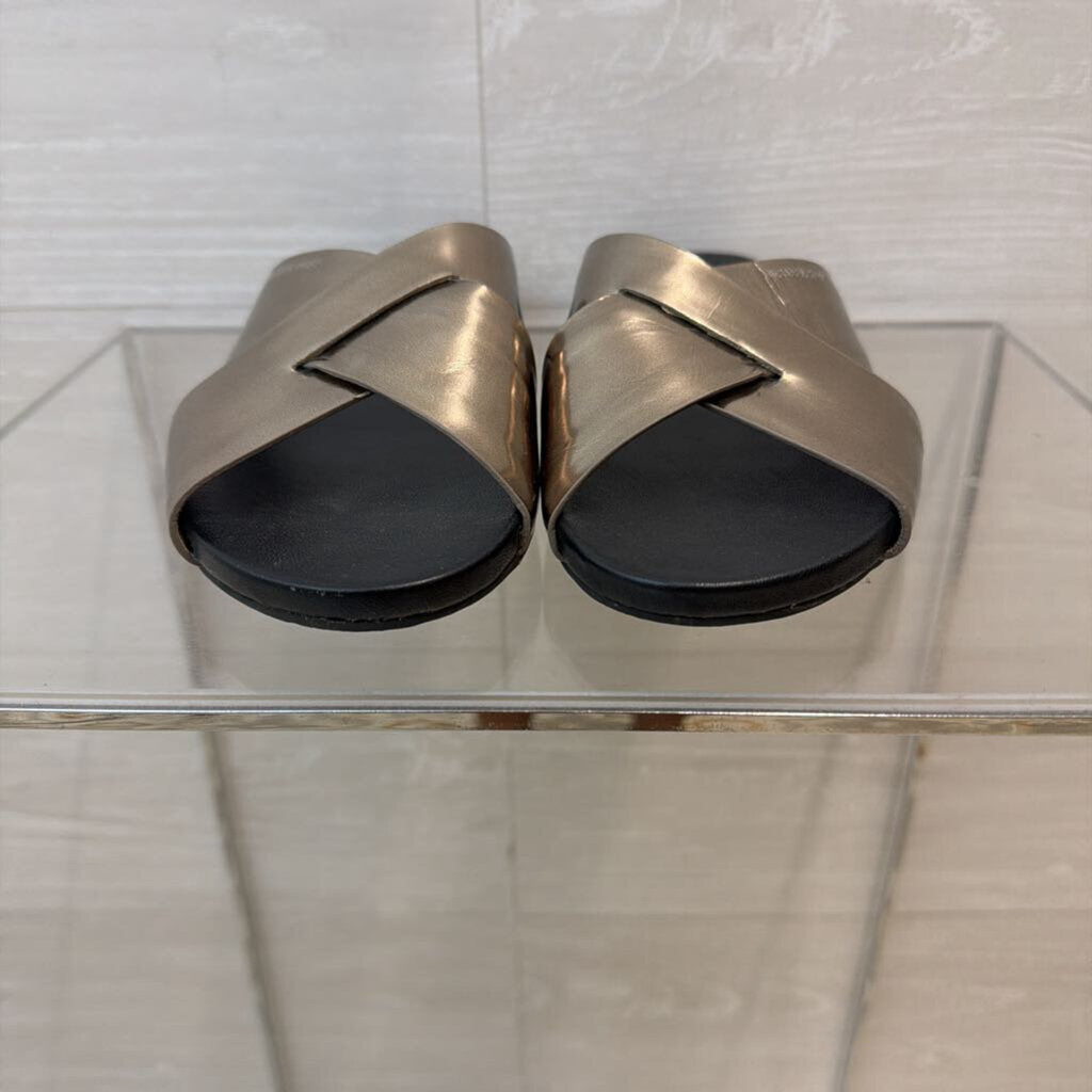 Michael Kors Silver/ Black Somerly Slide Sandals 7