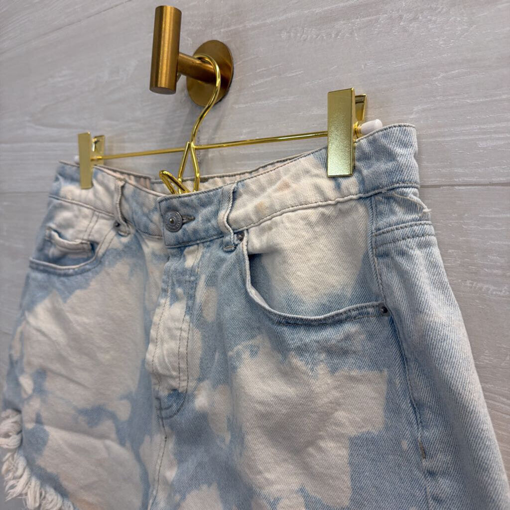 Blue/ Cream Acid Wash Frayed Hem Jean Shorts 6