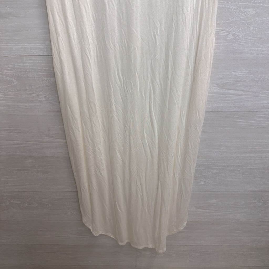 White Short Sleeve V Neck Maxi Dress Small